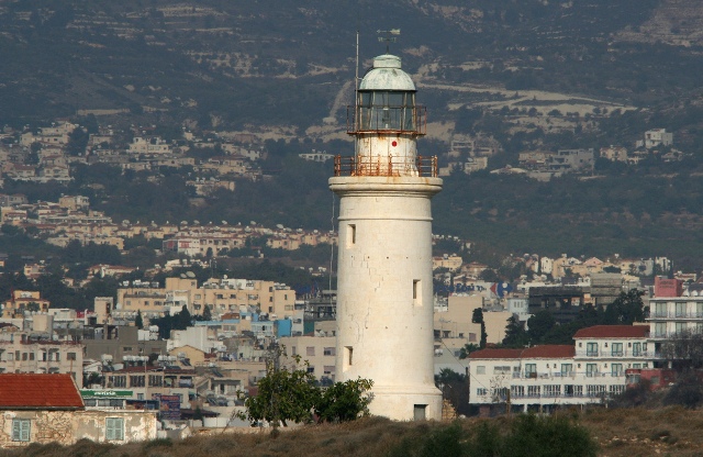 paphos-lighthouse